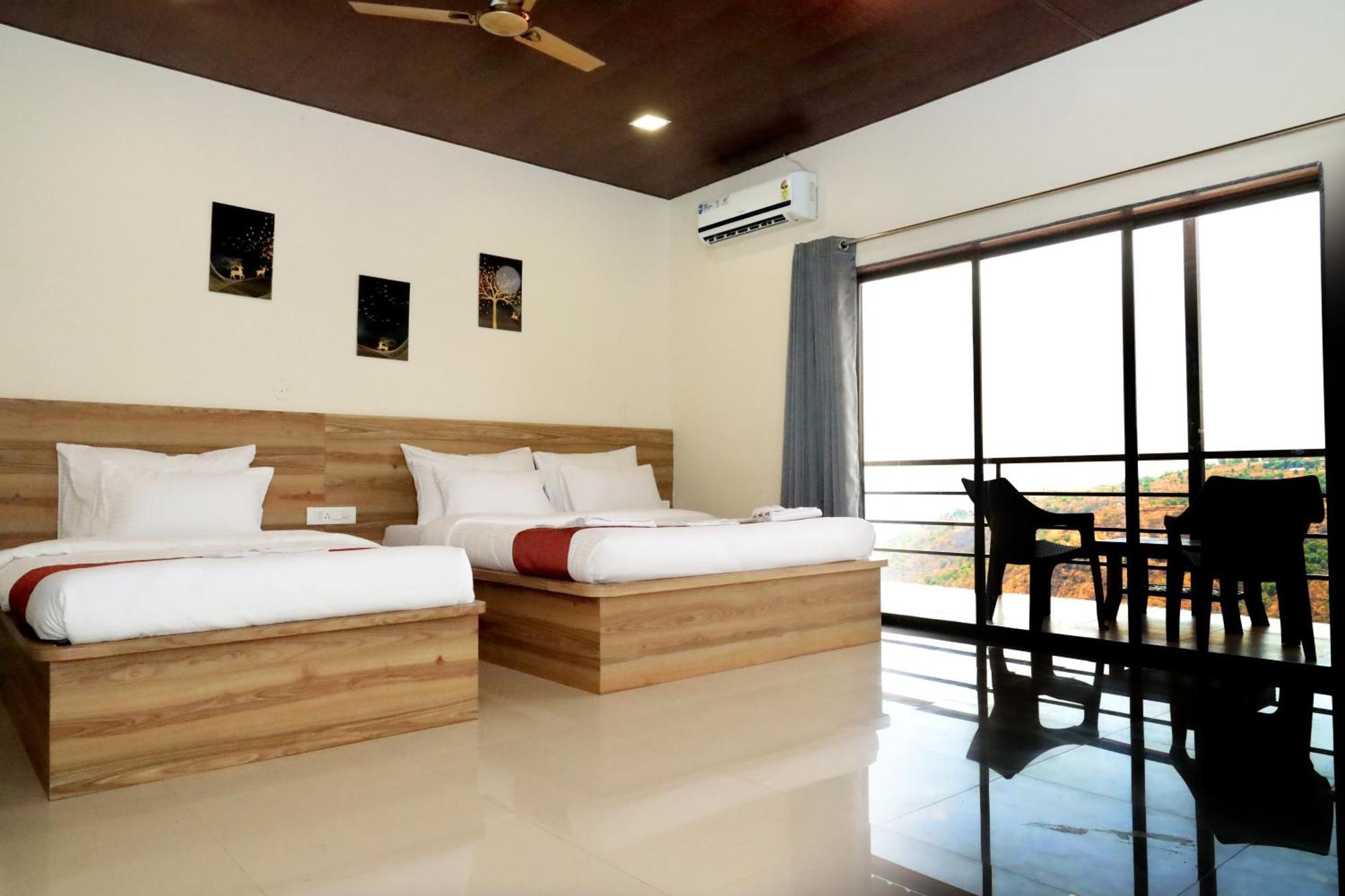 Trattino Resorts Panchgani Exterior foto