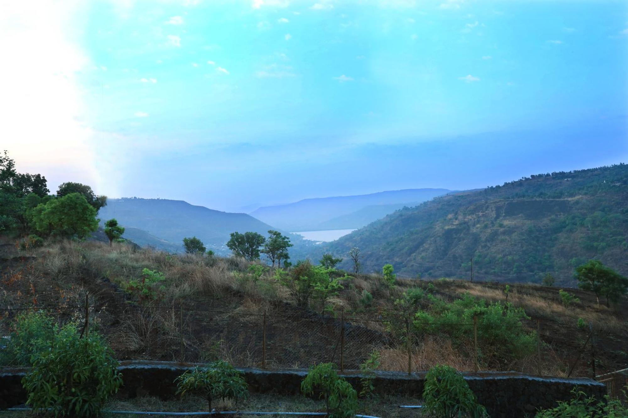 Trattino Resorts Panchgani Exterior foto